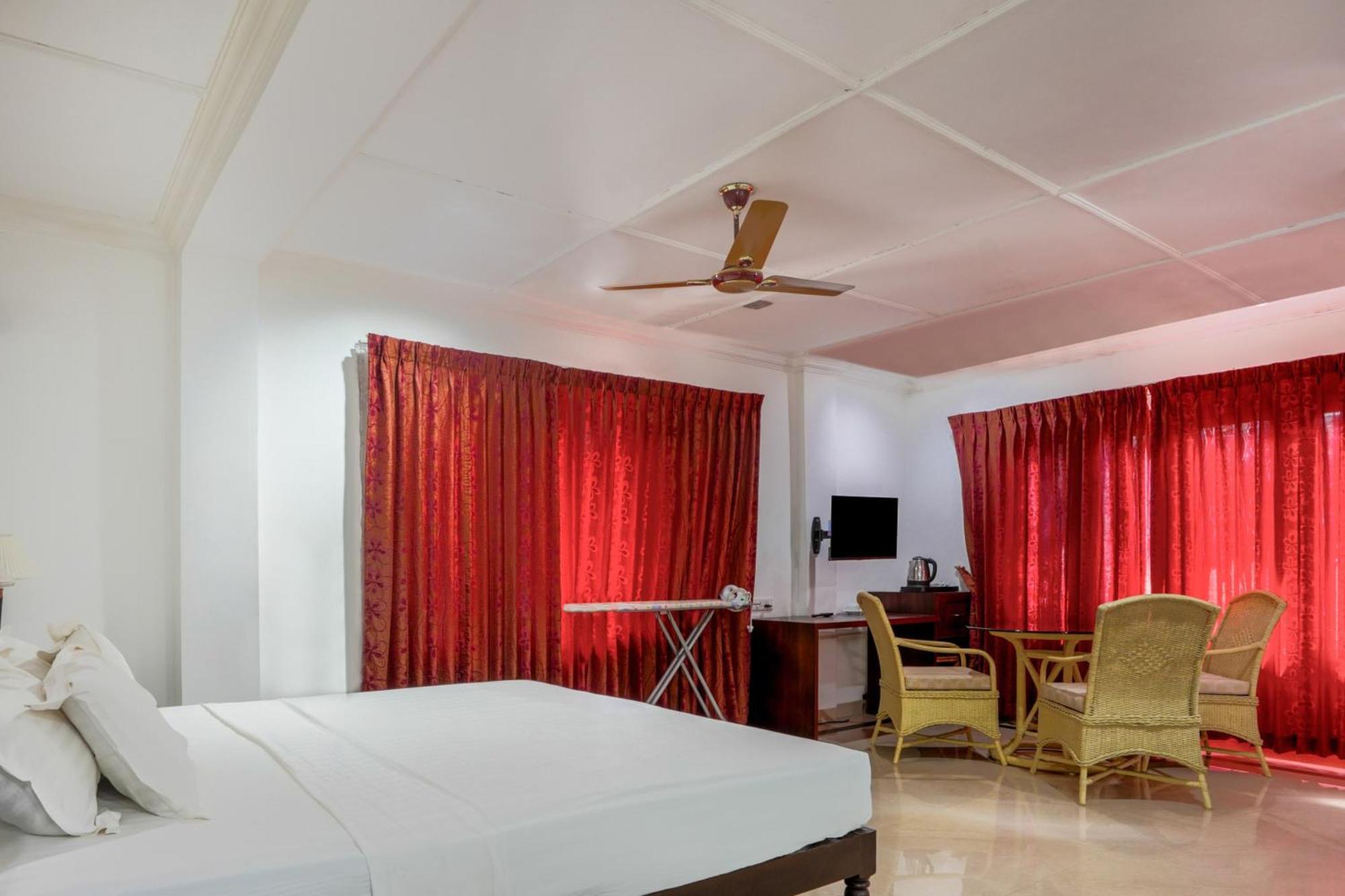 Palette Resorts- Tapovan Green County Thattakād Екстериор снимка